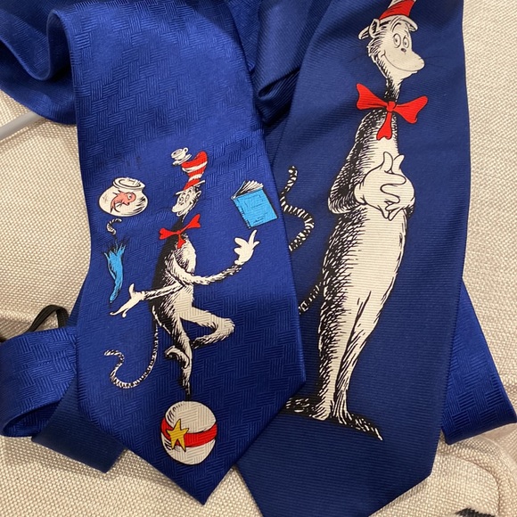 Dr. Seuss silk neckties 2 New ties “The Cat 🐈‍⬛ in The Hat” 🎩 - Picture 16 of 16